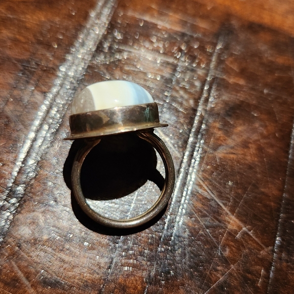 Blue and White Stone Ring - Picture 5 of 5